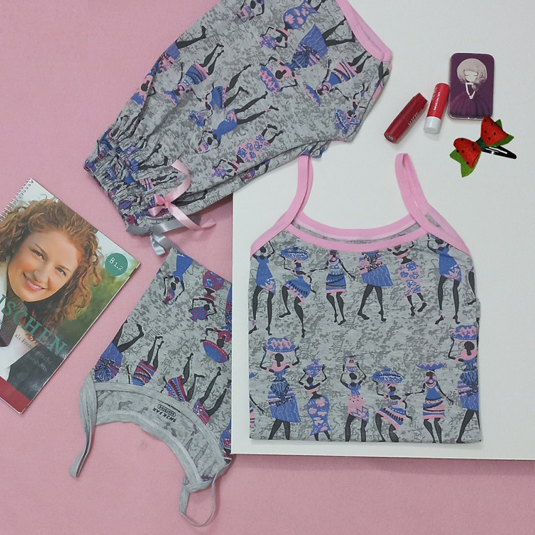 تاپ و شورتک