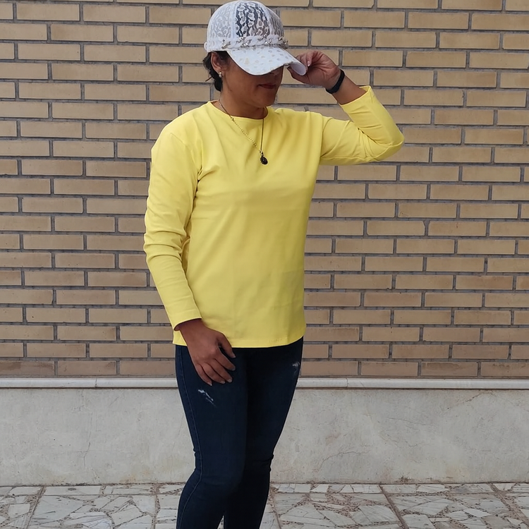 بلوز آستین بلند نخ پنبه زنانه لیمویی ساده