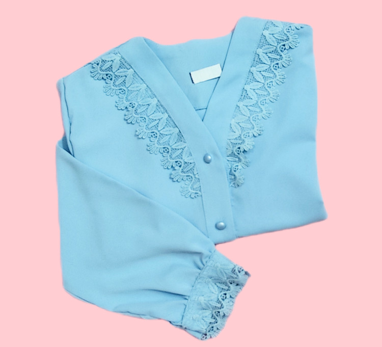 شومیز مجلسی کرپ الیزه آبی روشن